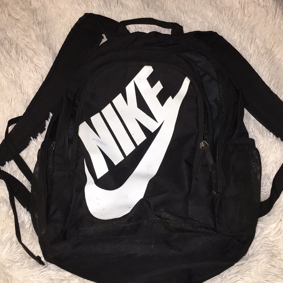 Nike Handbags - Large Nike packpack
